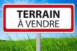 Terrain à vendre au point E