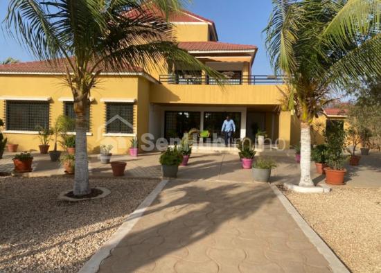 TRÈS BELLE VILLA DE CHARME À VENDRE À KEUR GONDÉ